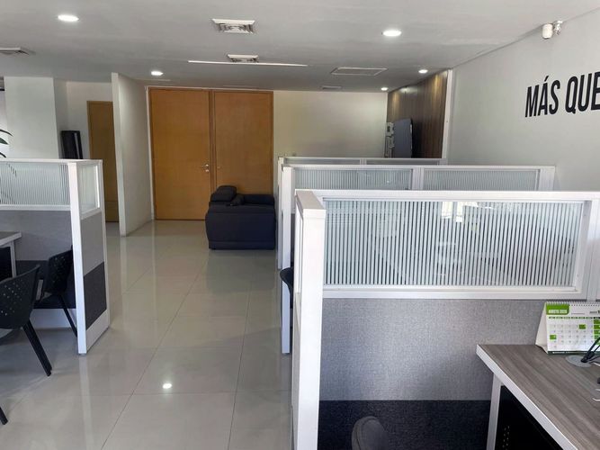 Oficina en arriendo en Santa Monica, Cali, 72 m² · foto 8 de 11