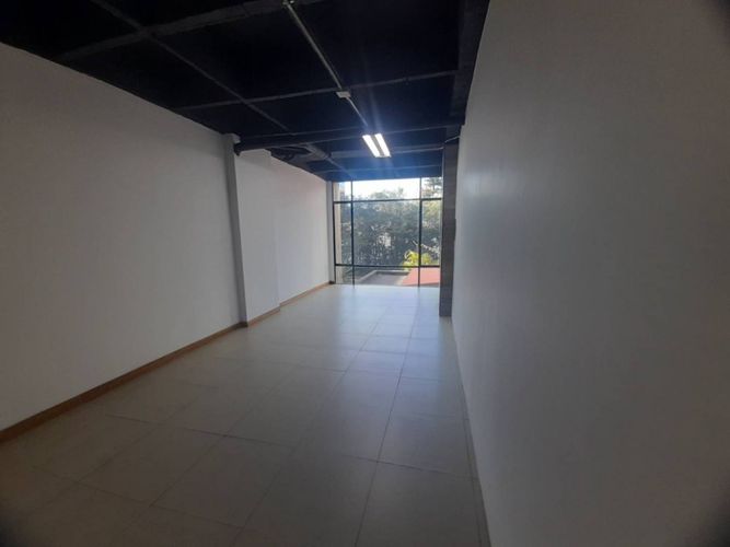 Local en arriendo en Milla De Oro, Medellín, 70 m² · foto 9 de 24