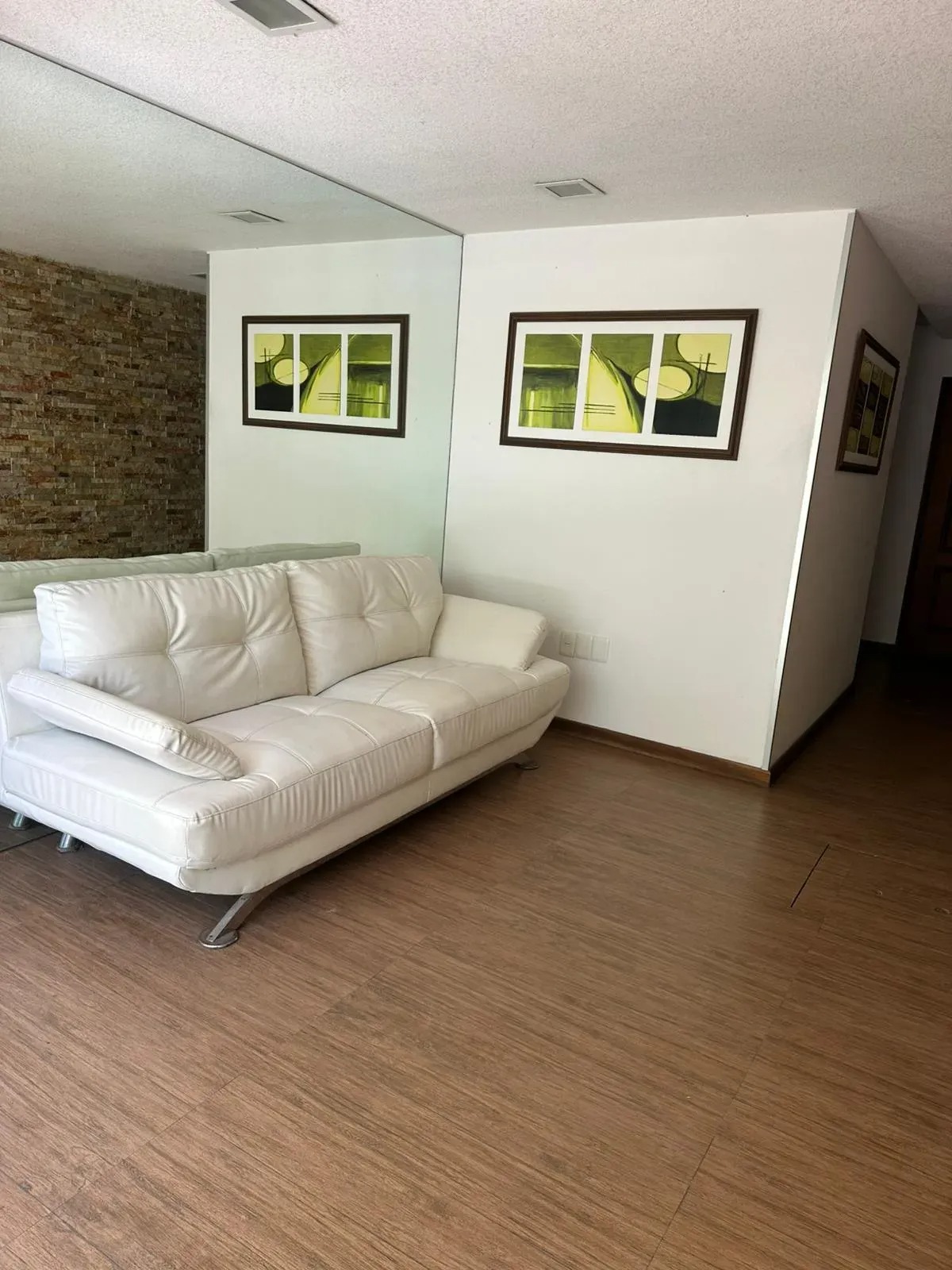 Apartamento en Alquiler 2 dormitorios , Barra de carrasco sobre la Rambla.