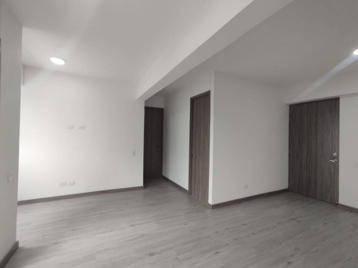 Apartamento en arriendo en Las Palmas, Medellín · foto 7 de 13