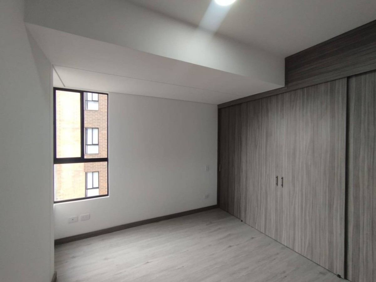 Apartamento en arriendo en Las Palmas, Medellín · foto 8 de 13