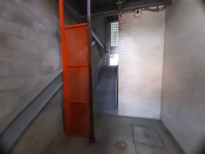 Bodega en arriendo en Santa Fe, Medellín, 110 m² · foto 15 de 24