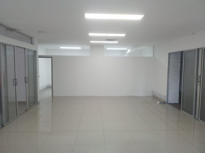 Oficina en venta en Entreamigos, Sabaneta, 719 m² · foto 12 de 18