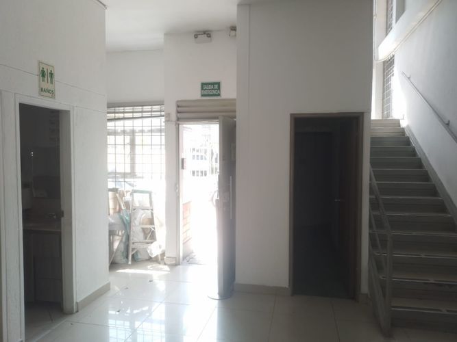 Oficina en venta en Entreamigos, Sabaneta, 719 m² · foto 7 de 18
