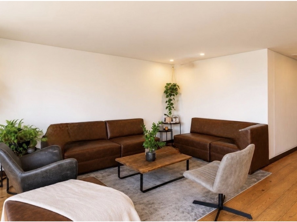 Apartamento en venta en El Chico, Bogotá · foto 5 de 13