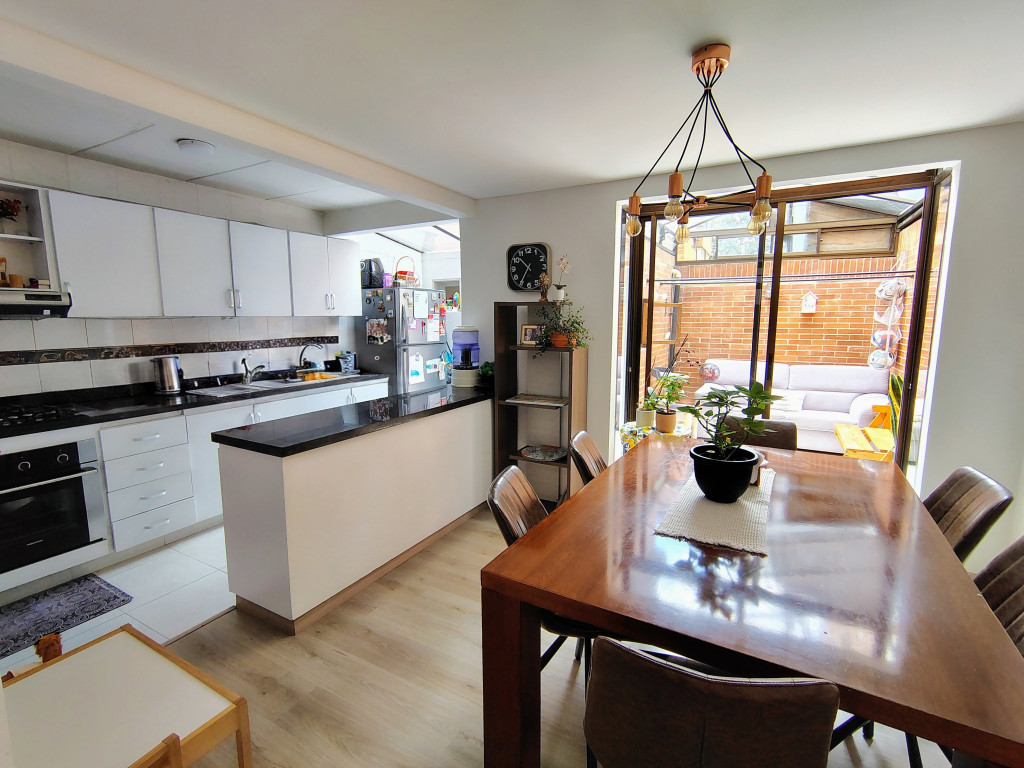 Casa en venta en Cedritos, Bogotá · foto 12 de 20
