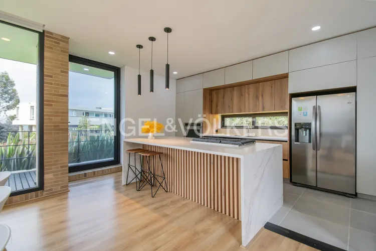 Casa de 4 alcobas en venta en Yerbabuena, Sopó, 390 m² · foto 8 de 20