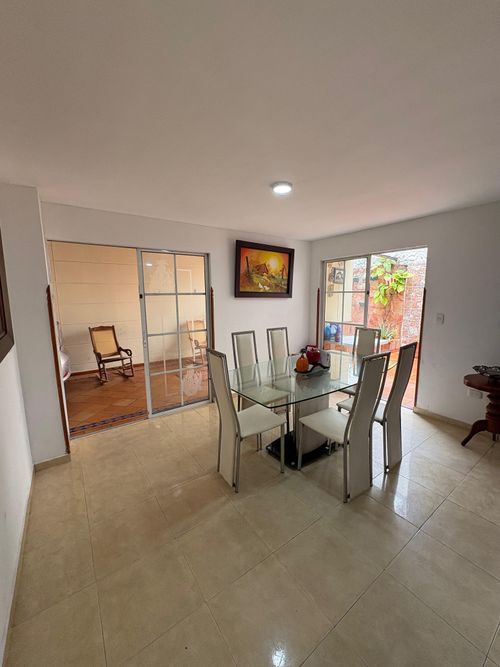 Casa de 3 alcobas en venta en Cañaveral, Floridablanca, 144 m² · foto 5 de 13