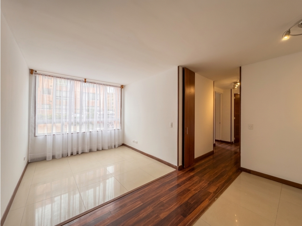 Apartamento en Arriendo en Mazuren, Bogotá