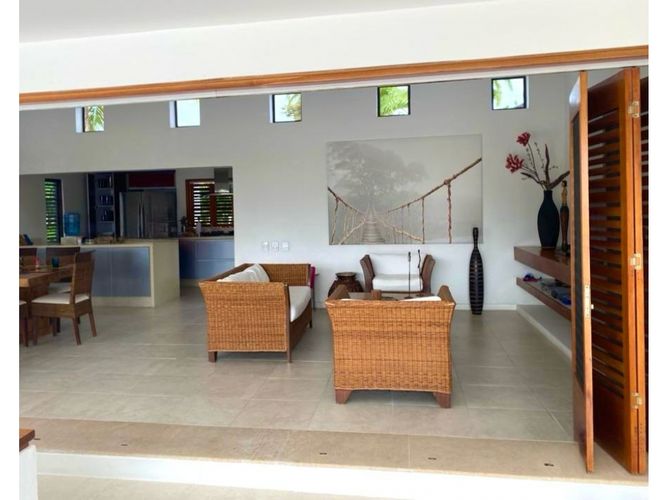 Casa de 5 alcobas en venta en Bosques De Peñalisa, Ricaurte, 222 m² · foto 8 de 12