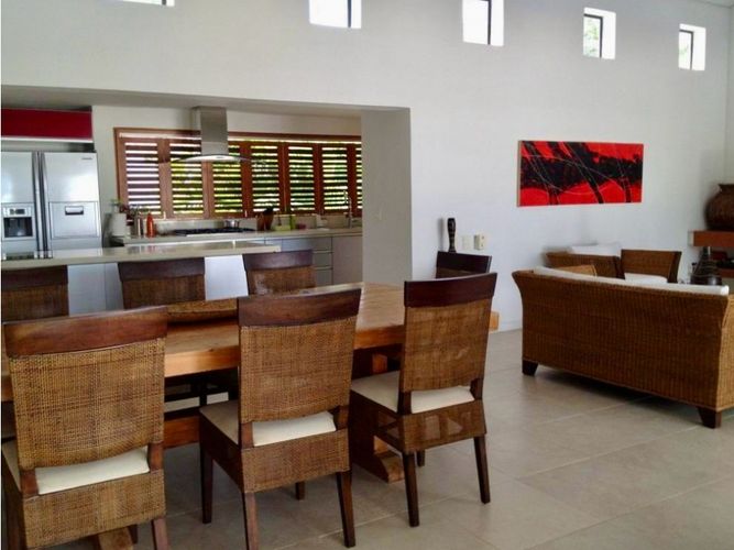 Casa de 5 alcobas en venta en Bosques De Peñalisa, Ricaurte, 222 m² · foto 10 de 12