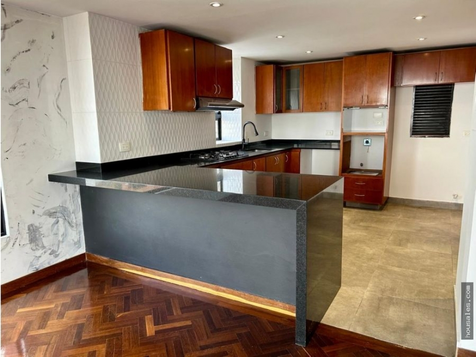 Apartamento en venta en Bella Suiza, Bogotá · foto 9 de 18