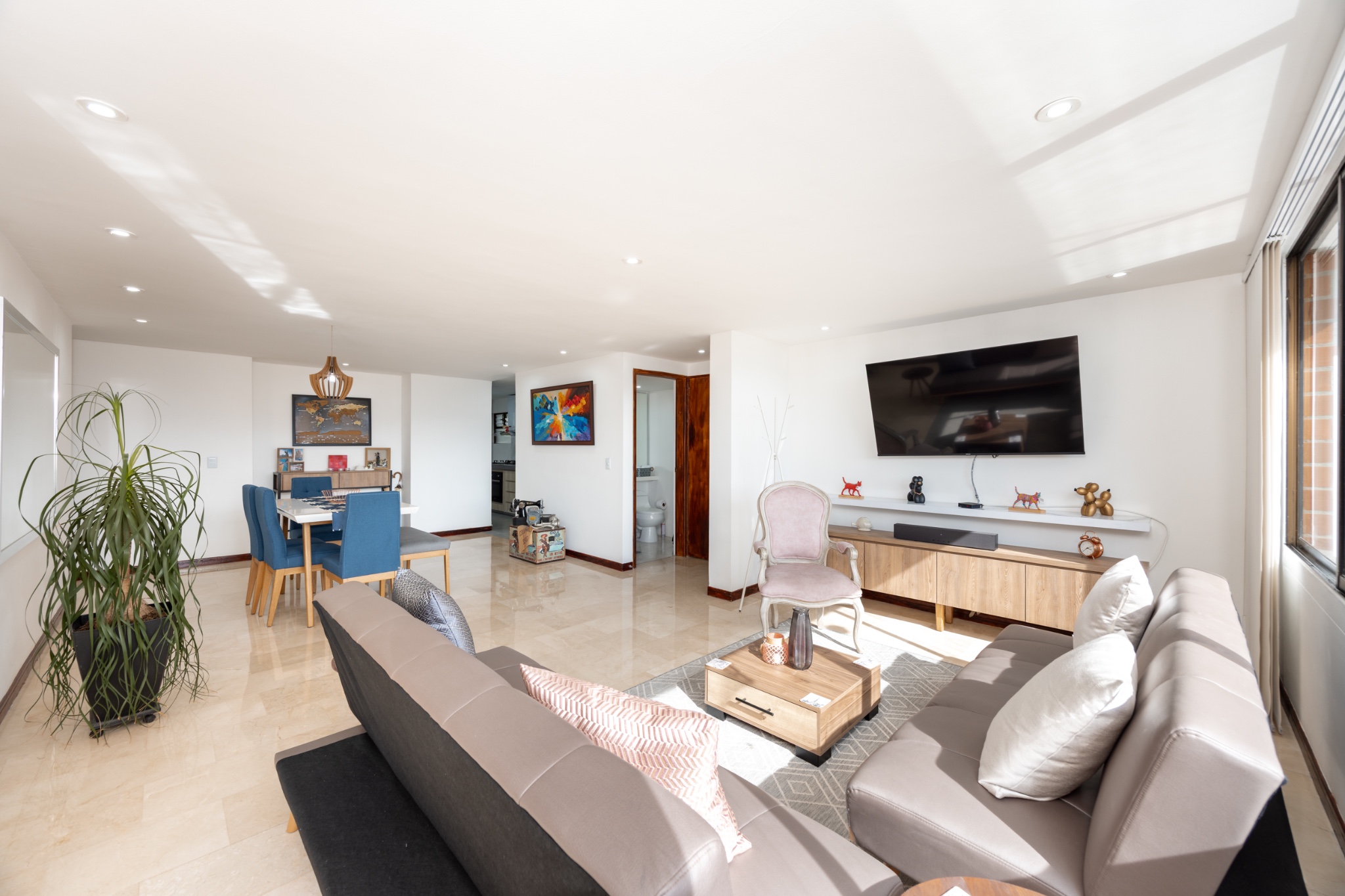 Apartamento en arriendo en El Poblado, Medellín · foto 21 de 24