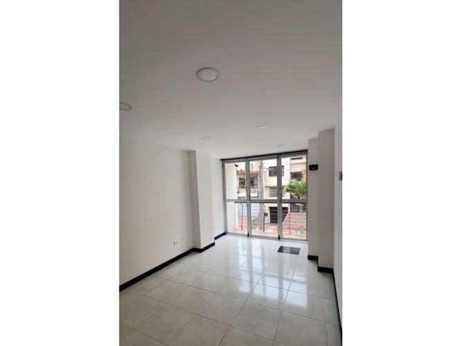 Apartamento de 3 alcobas en arriendo en Laureles, Medellín, 95 m² · foto 7 de 20