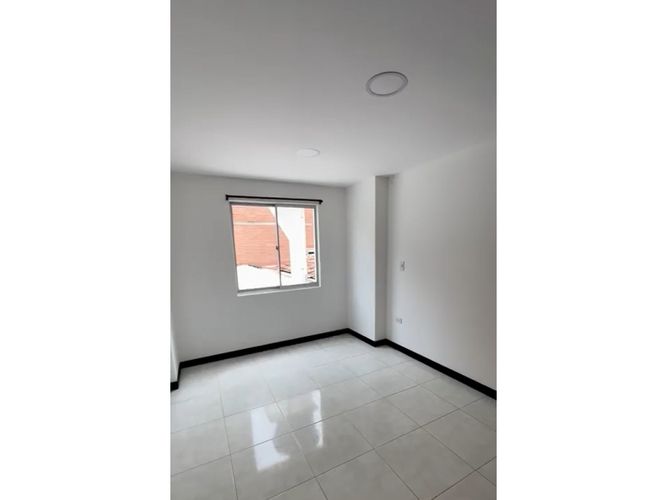Apartamento de 3 alcobas en arriendo en Laureles, Medellín, 95 m² · foto 12 de 20