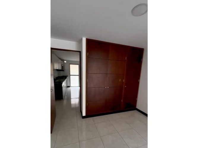 Apartamento de 3 alcobas en arriendo en Laureles, Medellín, 95 m² · foto 15 de 20