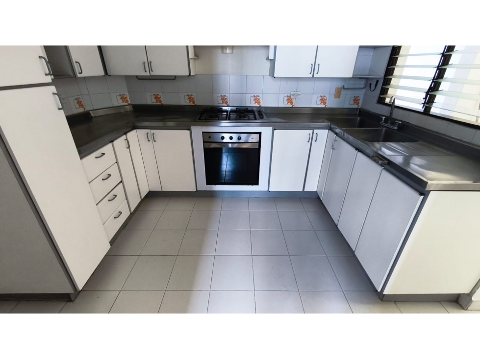 Casa en venta en Los Alamos, Pereira · foto 13 de 24