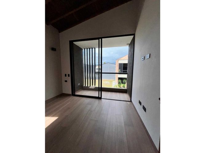 Casa de 3 alcobas en venta en Lomitas, La Ceja, 128 m² · foto 10 de 16