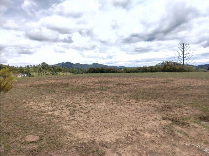 Lote en venta en Pantanillo, El Retiro, 3563 m² · foto 2 de 8