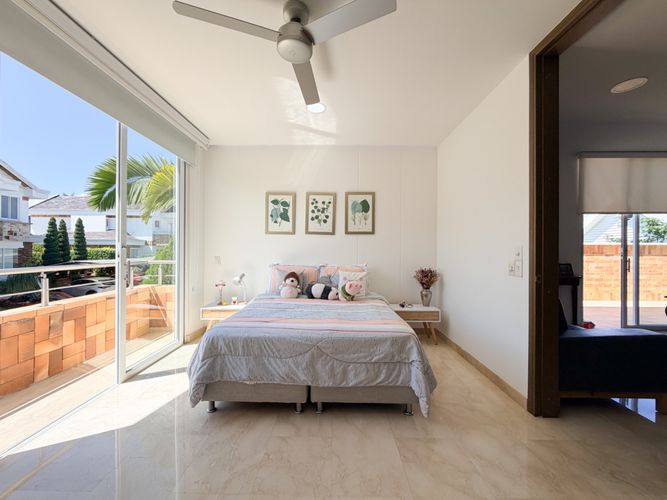Casa de 5 alcobas en venta en Ruitoque Condominio, Floridablanca, 320 m² · foto 14 de 23