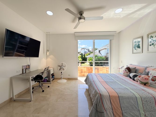 Casa de 5 alcobas en venta en Ruitoque Condominio, Floridablanca, 320 m² · foto 15 de 23