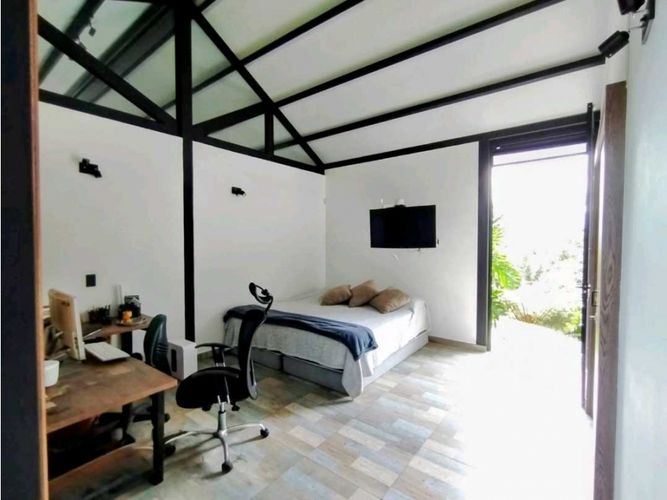 Casa de 3 alcobas en venta en Guamito, La Ceja, 270 m² · foto 20 de 24