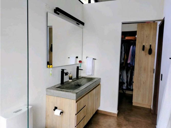 Casa de 3 alcobas en venta en Guamito, La Ceja, 270 m² · foto 24 de 24