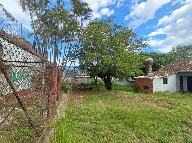 Casa de 7 alcobas en venta en Robledo, Medellín, 1035 m² · foto 13 de 24