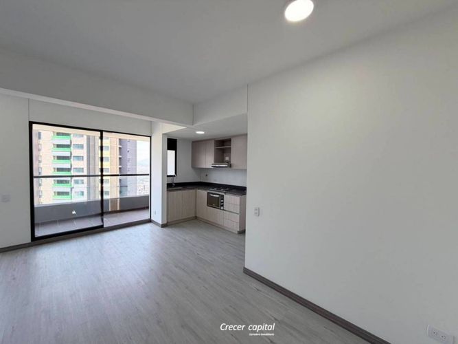 Apartamento de 2 alcobas en venta en Manila, Medellín, 72 m² · foto 3 de 15