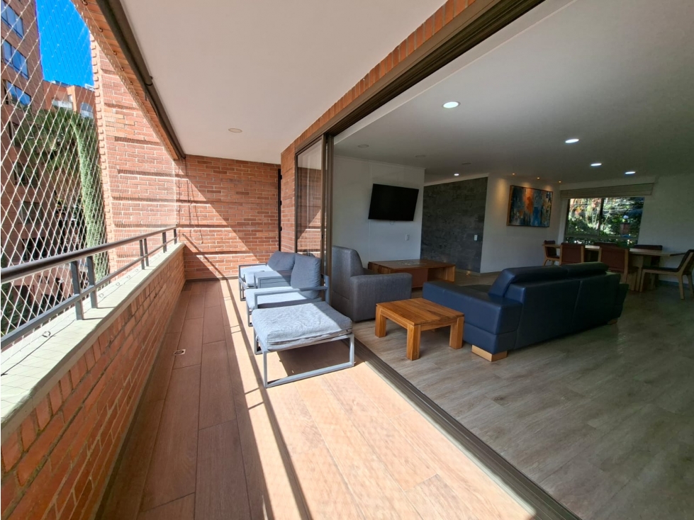Apartamento de 3 habitaciones en venta en El Poblado, Medellín — imagen 1 de 19