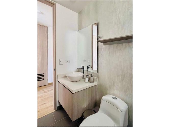 Apartaestudio en venta en Chico Norte, Bogotá, 28 m² · foto 8 de 13