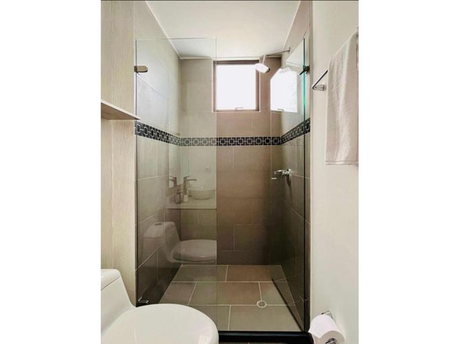 Apartaestudio en venta en Chico Norte, Bogotá, 28 m² · foto 10 de 13