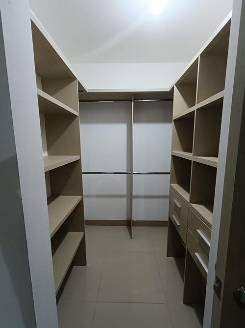 Casa de 4 alcobas en venta en El Castillo, Jamundí, 214 m² · foto 17 de 24