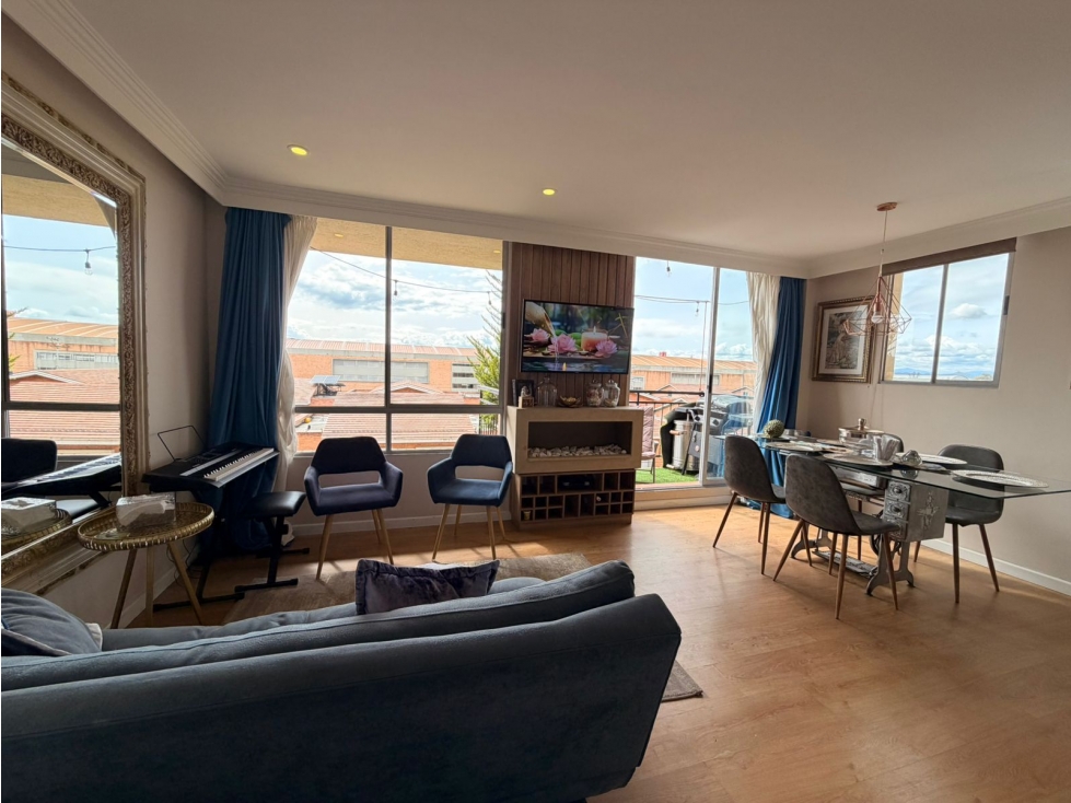 Apartamento en venta en Hacienda Alcala De Prodesa, Mosquera · foto 2 de 18