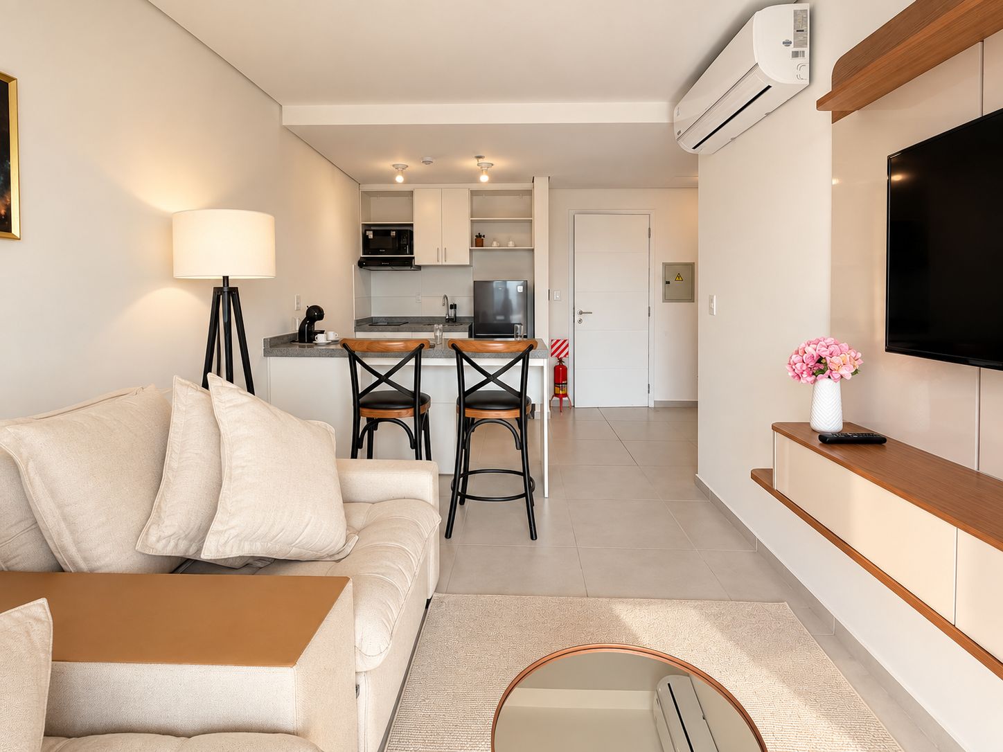 DEPARTAMENTO DE 1 DORMITORIO EN NATANIA 85, MBURUCUYÁ - ASUNCIÓN EN VENTA — foto 2