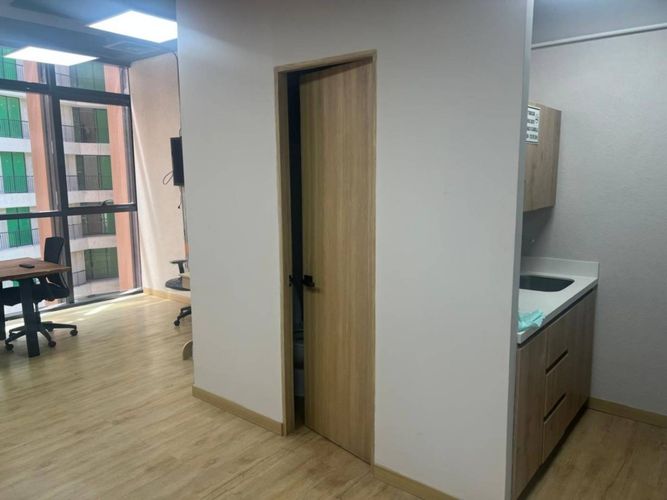Oficina en arriendo en Las Palmas, Medellín, 35 m² · foto 12 de 13