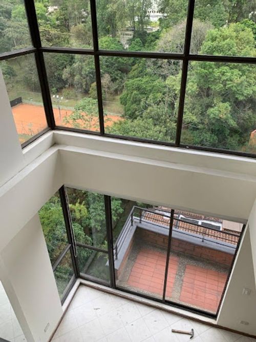 Apartaestudio en arriendo en El Poblado, Medellín, 68 m² · foto 3 de 9