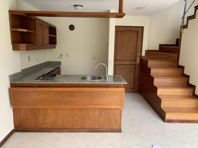 Apartaestudio en arriendo en El Poblado, Medellín, 68 m² · foto 9 de 9