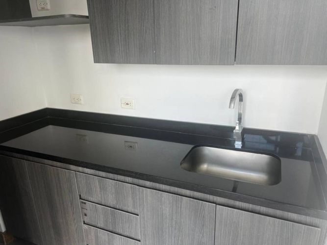 Oficina en arriendo en El Poblado, Medellín, 251 m² · foto 19 de 21