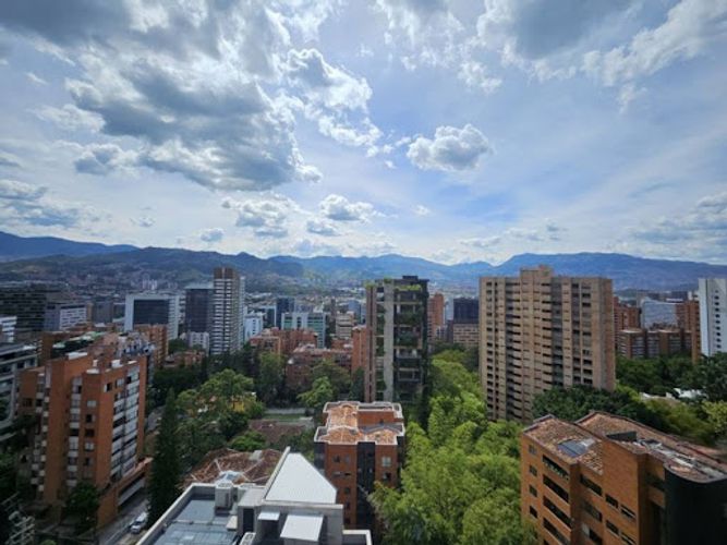 Apartamento de 2 alcobas en arriendo en Alejandria, Medellín, 105 m² · foto 5 de 24