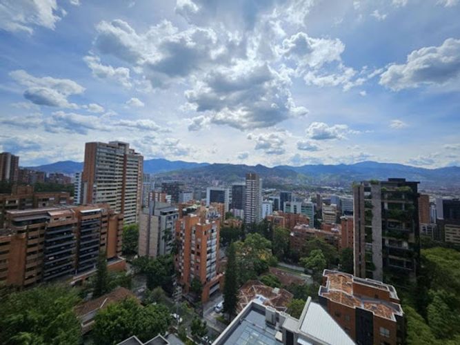 Apartamento de 2 alcobas en arriendo en Alejandria, Medellín, 105 m² · foto 7 de 24