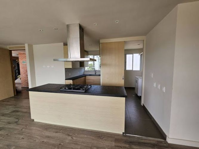Apartamento de 2 alcobas en arriendo en Alejandria, Medellín, 105 m² · foto 11 de 24