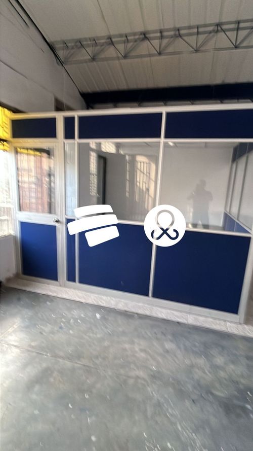 Bodega en venta en El Guayabo, Envigado, 317 m² · foto 2 de 8