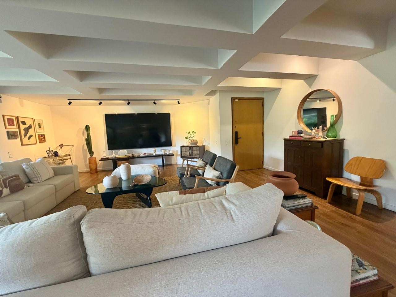 Apartamento en venta en El Poblado, Medellín · foto 4 de 24