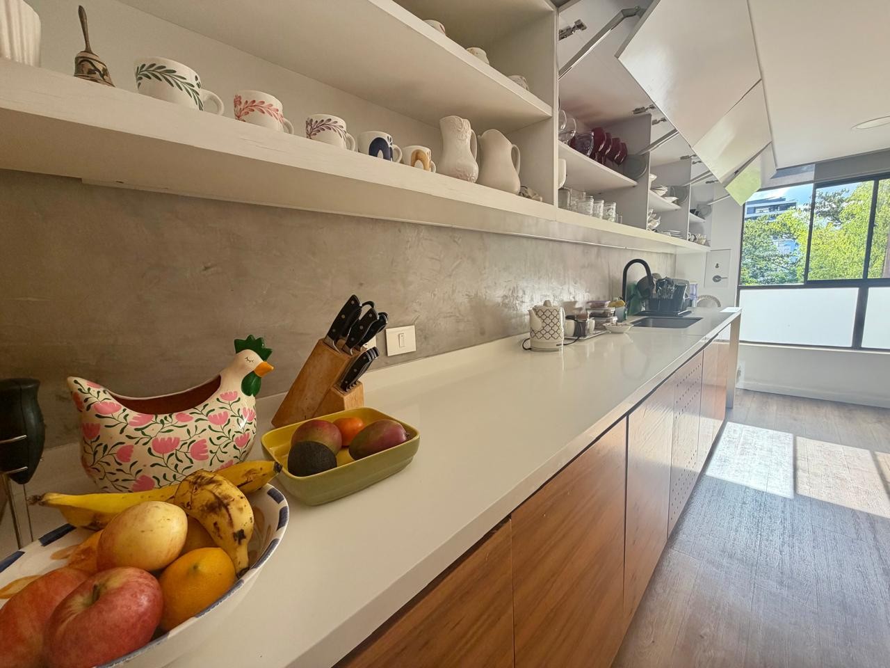 Apartamento en venta en El Poblado, Medellín · foto 6 de 24