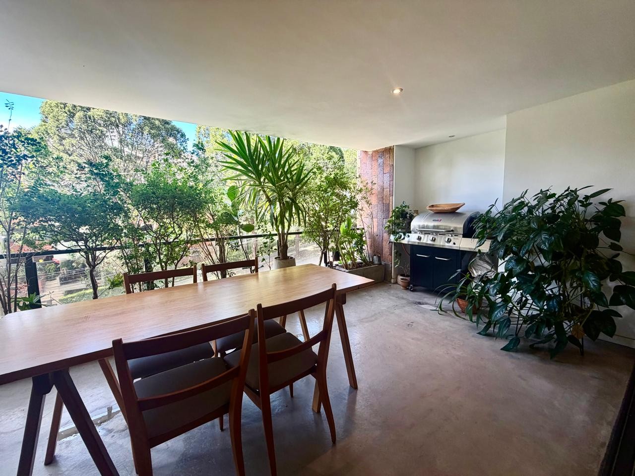Apartamento en venta en El Poblado, Medellín · foto 7 de 24