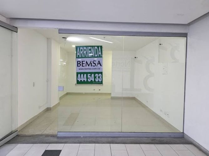 Local en arriendo en Vía Las Palmas, Medellín, 25 m² · foto 2 de 7