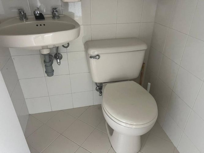 Oficina en arriendo en Milla De Oro, Medellín, 35 m² · foto 12 de 12