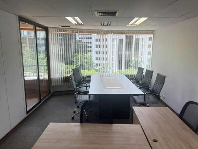 Oficina en arriendo en Milla De Oro, Medellín, 36 m² · foto 2 de 12