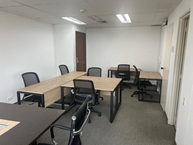 Oficina en arriendo en Milla De Oro, Medellín, 36 m² · foto 3 de 12